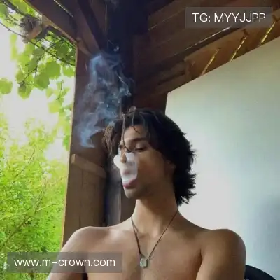 秦莉凌
